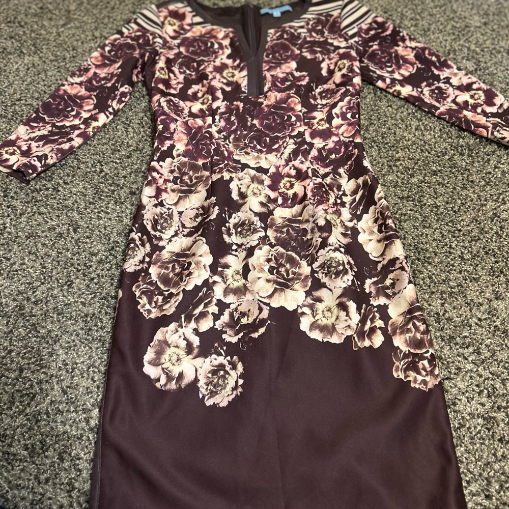 ANTONIO MELANI Brown and Cream Sheath Dress with Plunge Neckline